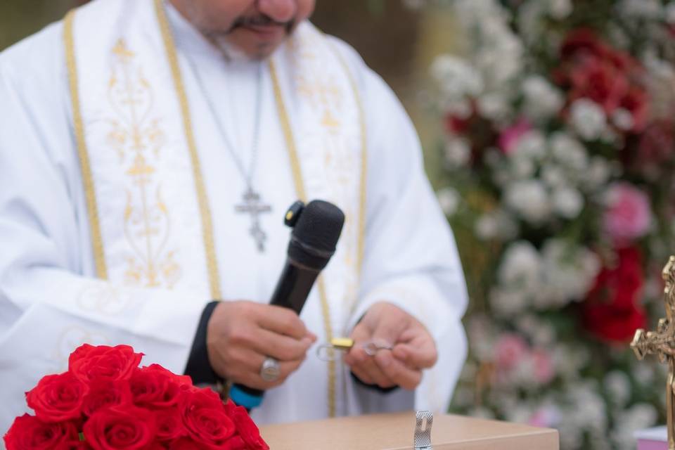 Celebrante Padre Jose Ricardo