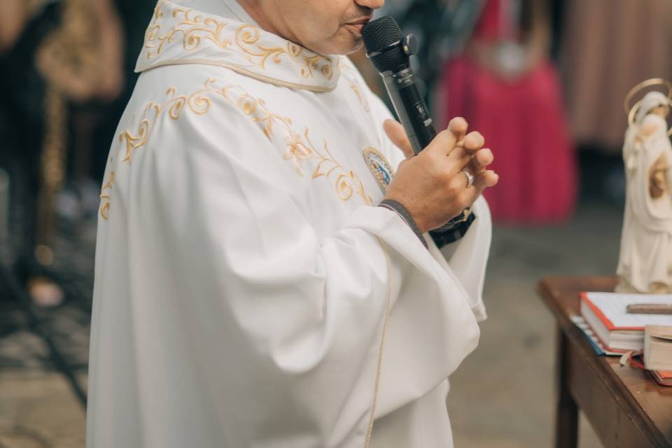 SACERDOTE DO AMOR
