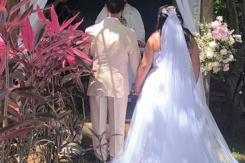 Casando ao ar livre