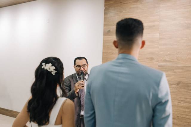 Celebrar é dar voz ao amor.
