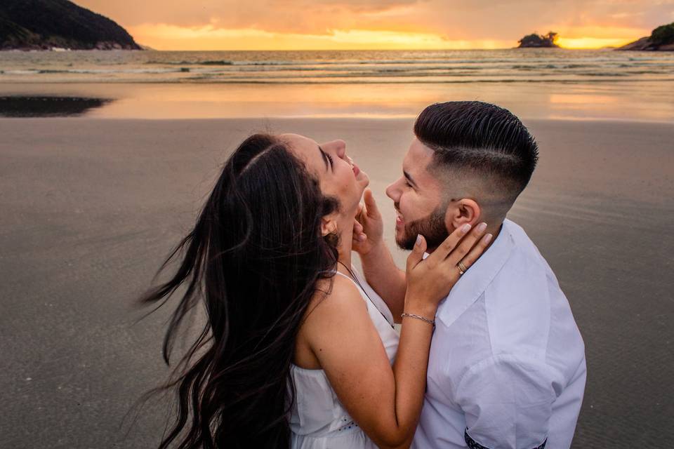 Ensaio Pré-Wedding na Praia