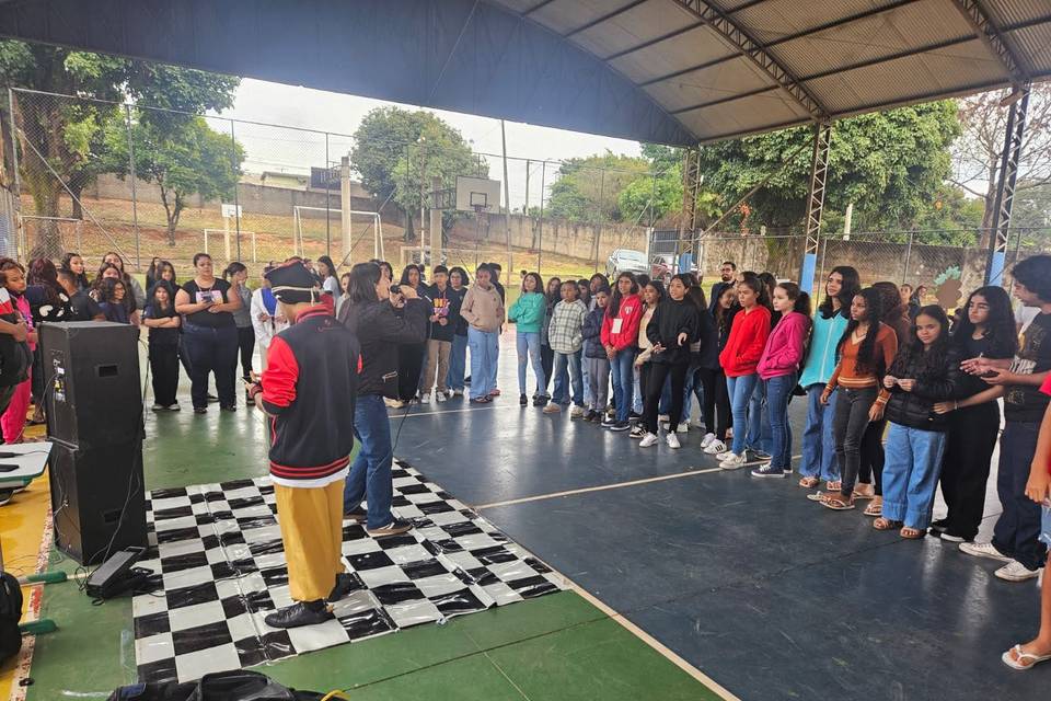 Apresentaçao Escola