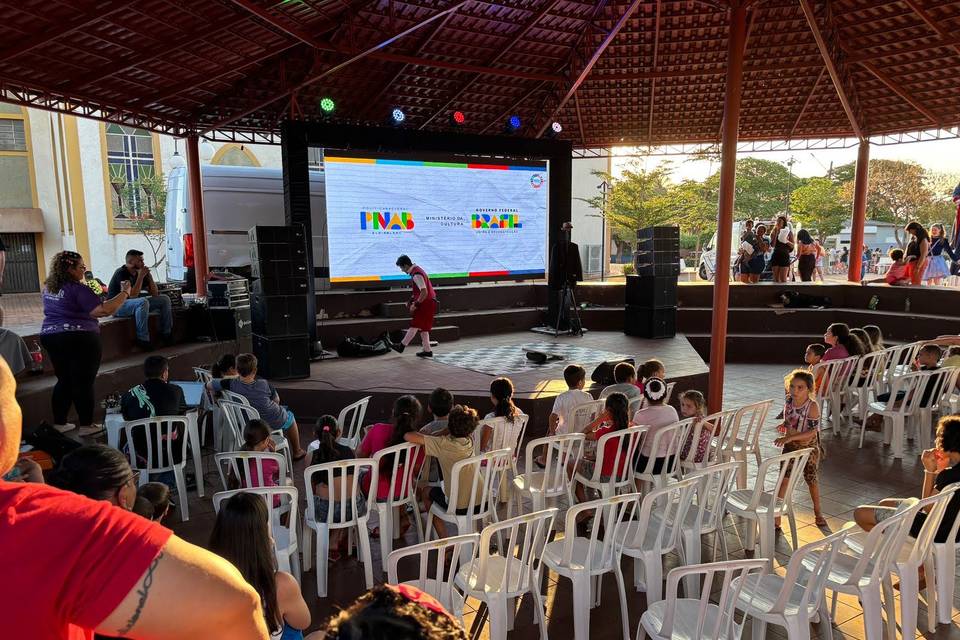 Show em Florinea