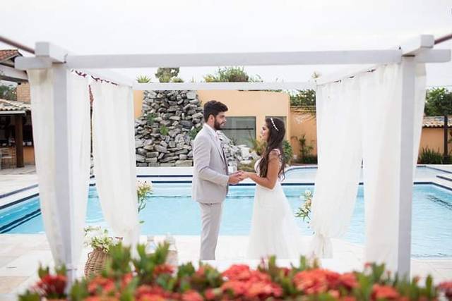 Búzios, Rio de Janeiro, Brazil Outdoor Ceremony Elopement Photos