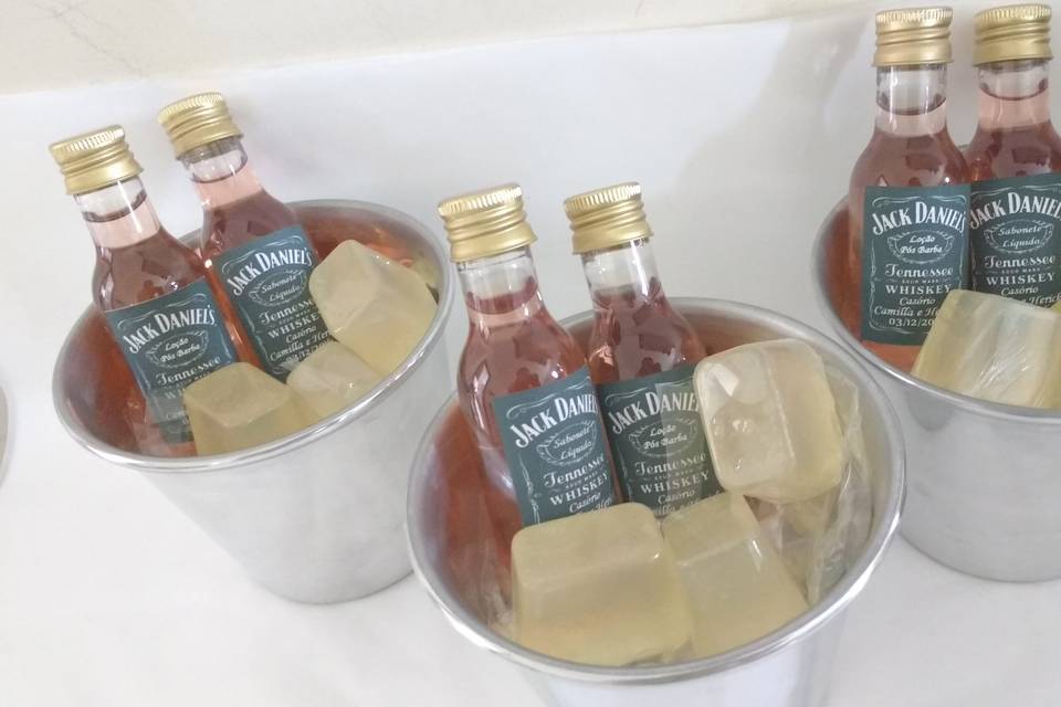 Kit Cosméticos Jack Daniel's