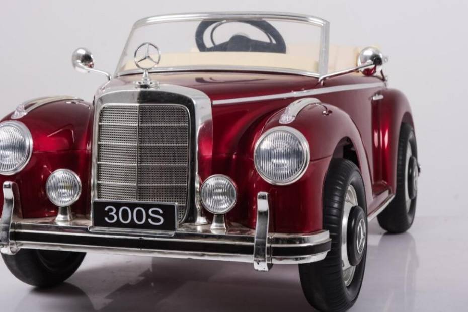 Carrinho Mercedes 300s Vermelh