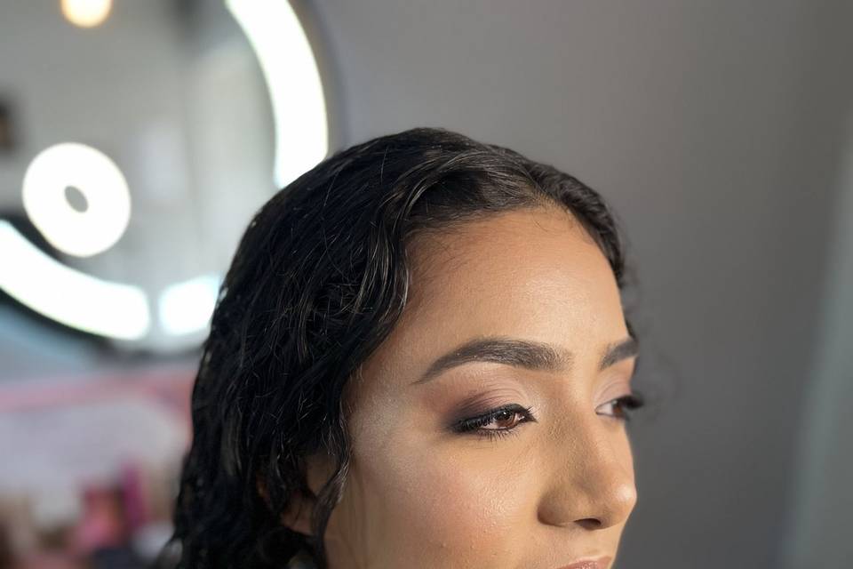 Convidada de casamento.