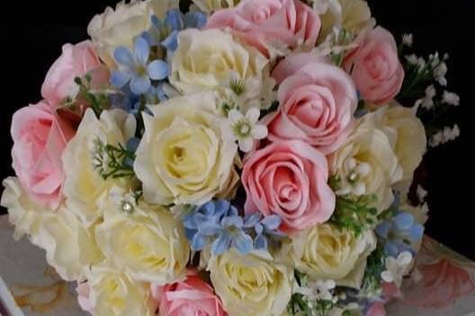 Bouquet mix floral