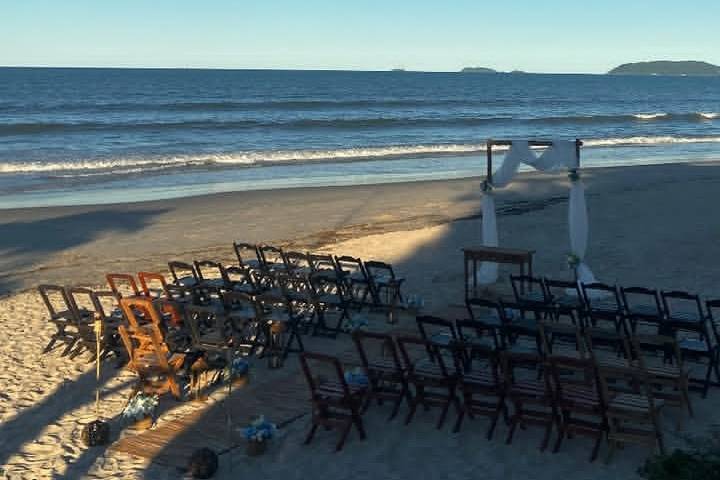 Casamento Pe na Areia