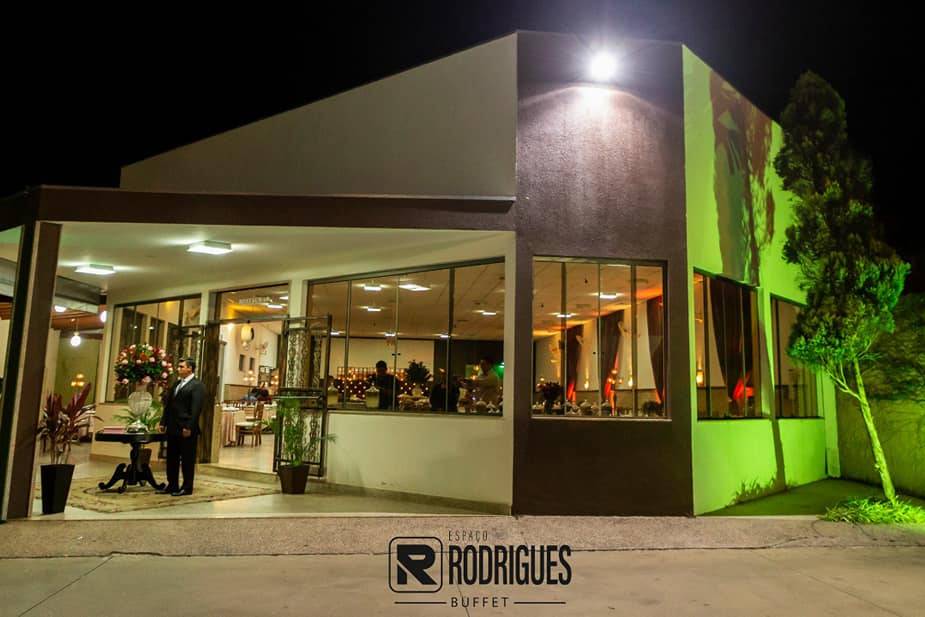 Espaço Rodrigues Festas