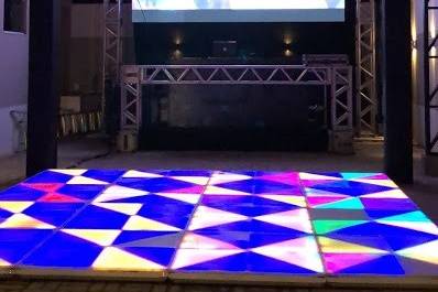 Estrutura com Painel de Led