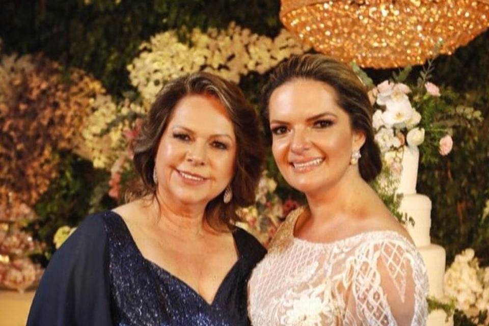 Mãe de noiva