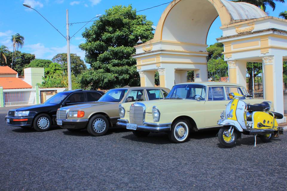 Antique - Carros Clássicos