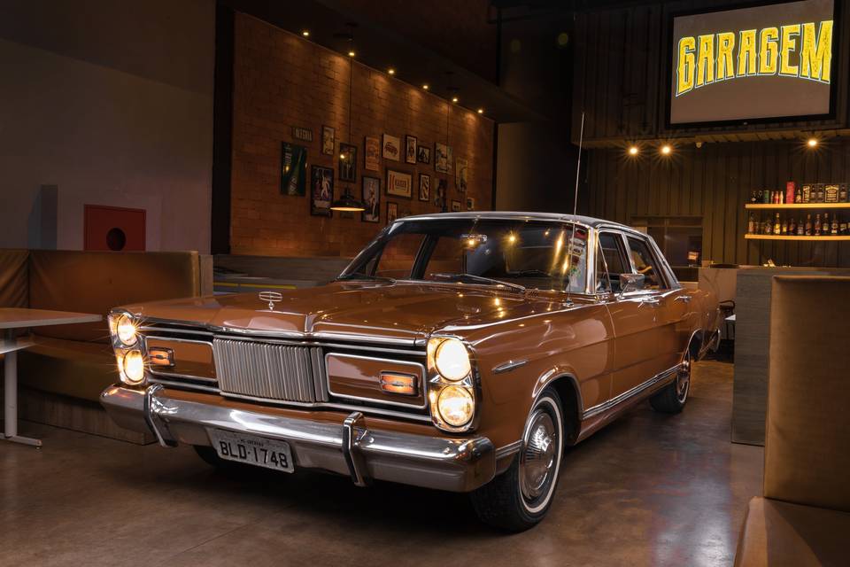 Antique Carros Clássicos