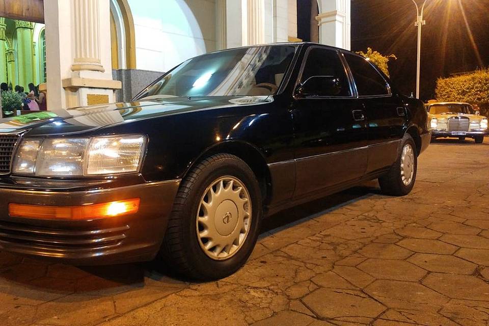 Antique Carros Clássicos