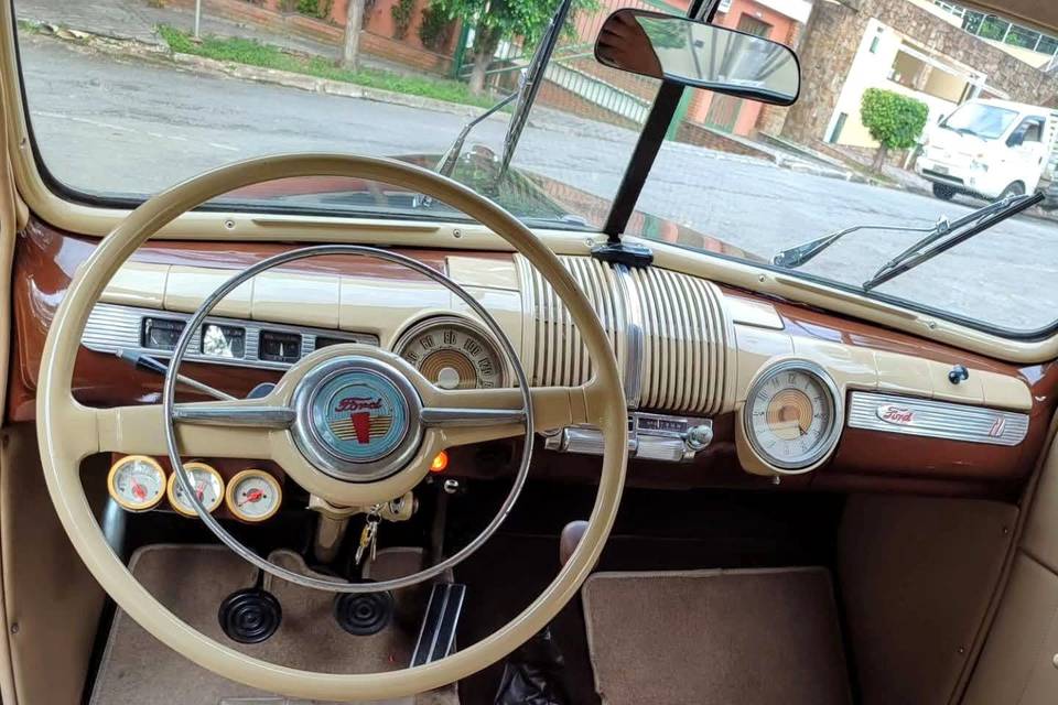 Ford 1946