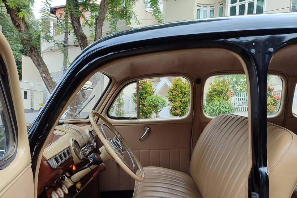 Ford 1946