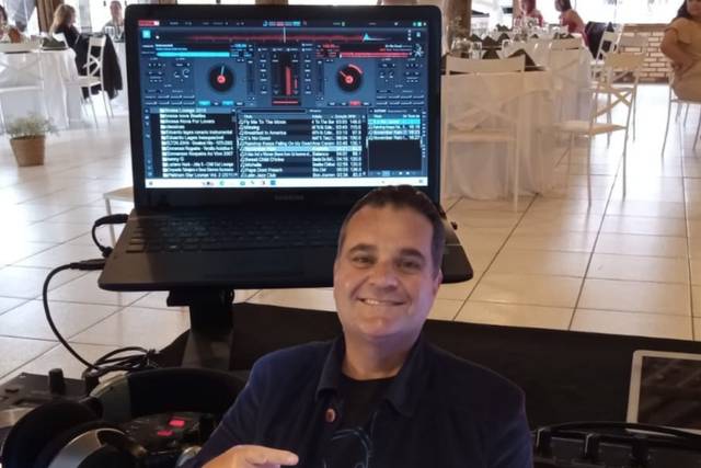 DJ Sergio Azevedo