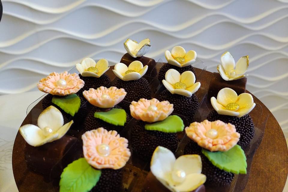 Brigadeiro floral