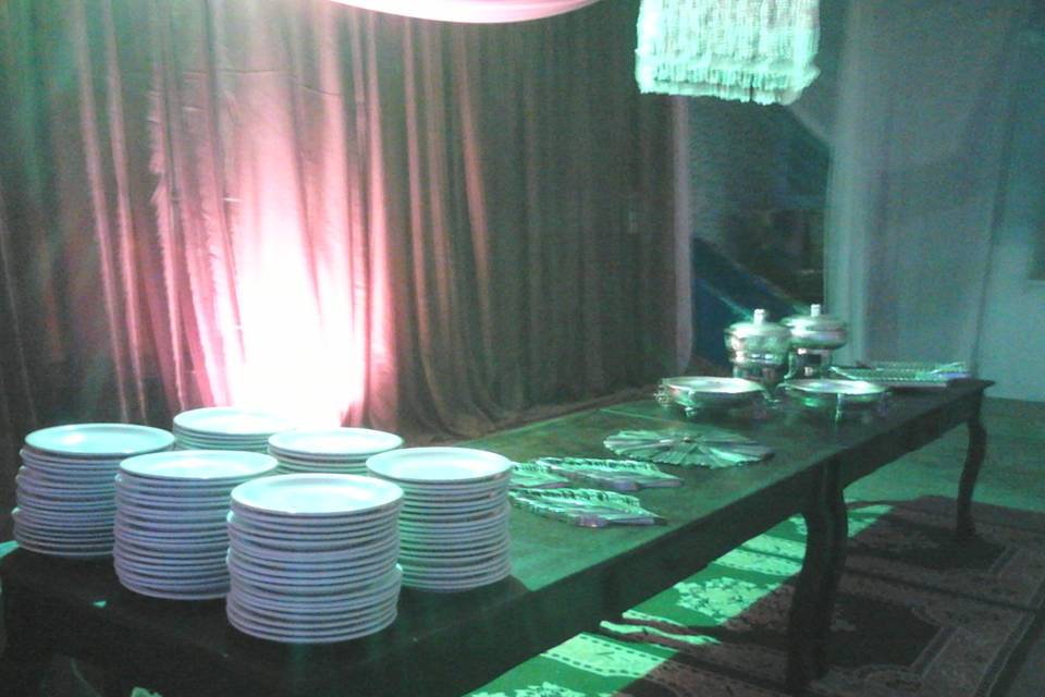 Luminare Buffet