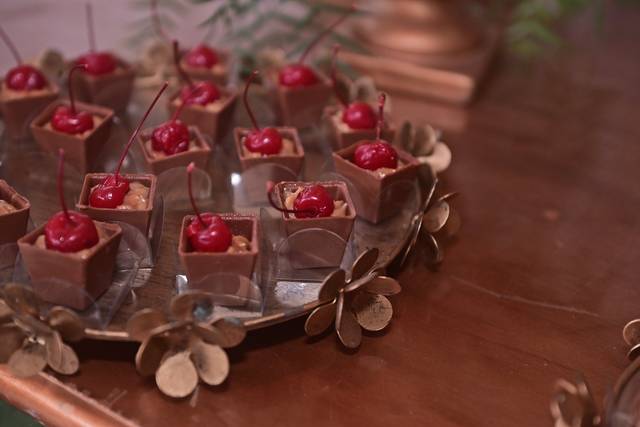 Doce de leite com cereja