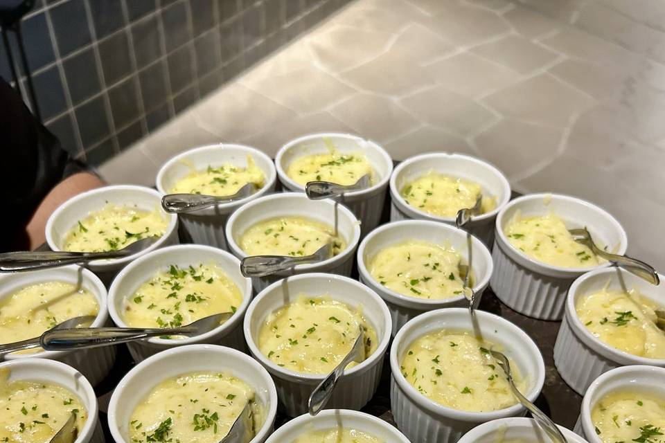 Escondidinho de carne seca