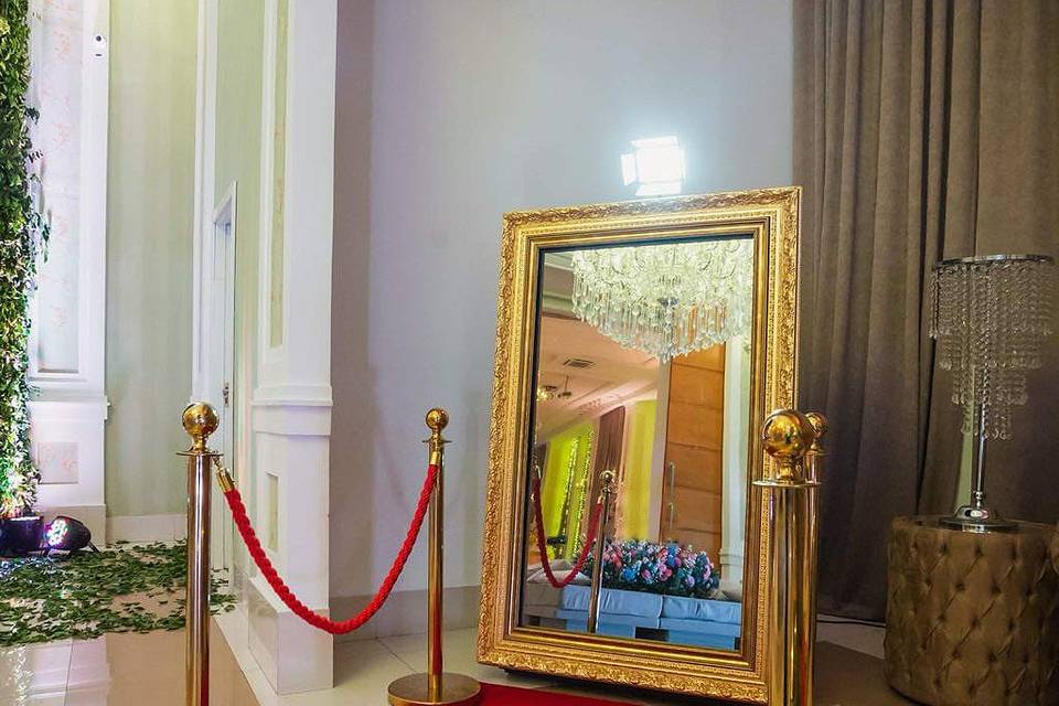 Totem fotográfico espelho