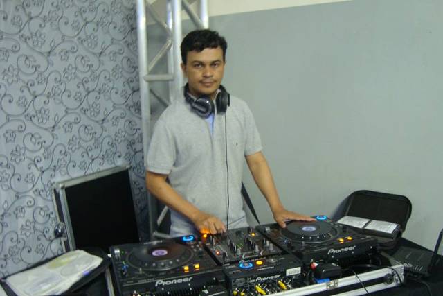 DVJ Ricardo Daniel