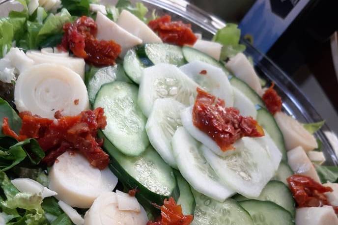 Salada mista com palmito