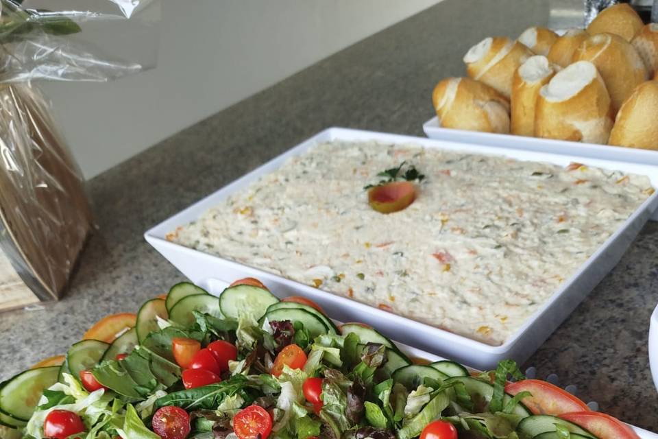 Salada + Tomate cereja