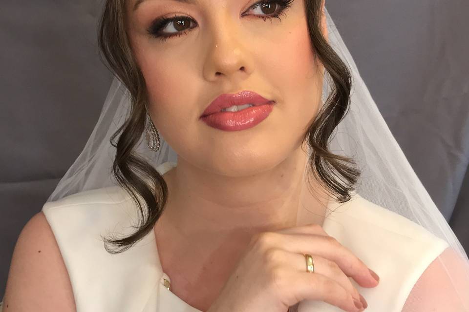 Noiva minimalista civil