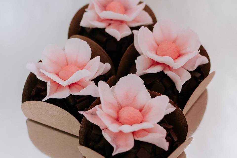 Brigadeiro flor anêmona