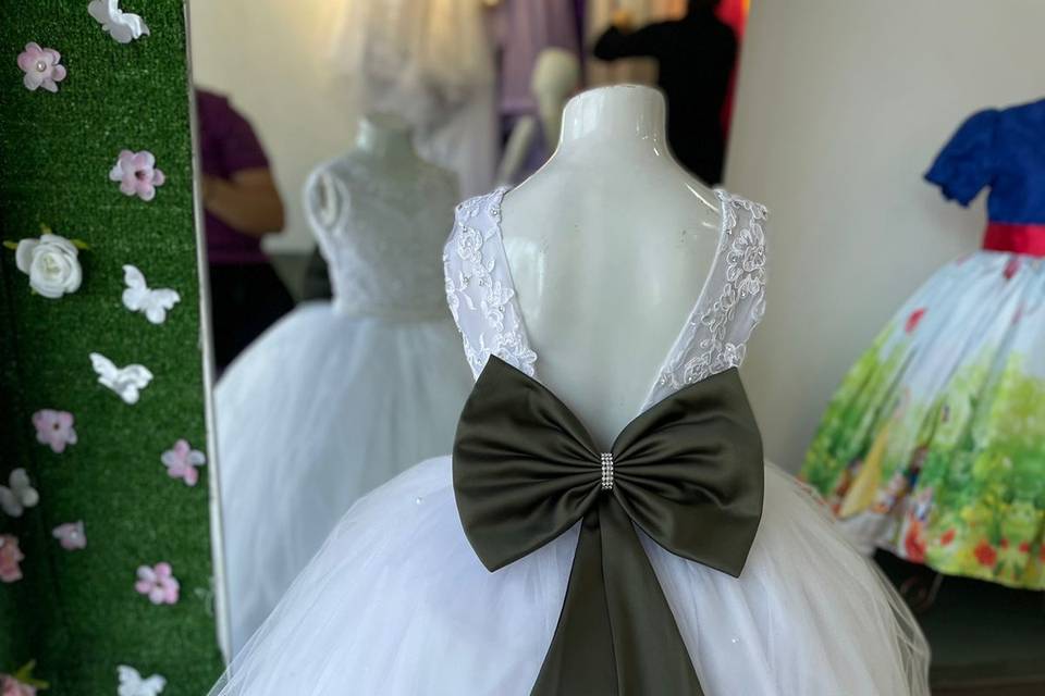 Renda de algodão verde oliva