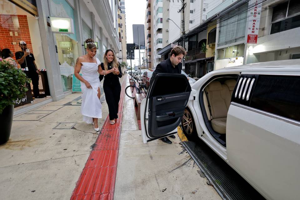 Pronta e a caminho da cerimoni