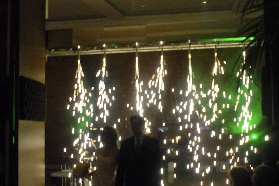 Cascata de fogos indoor