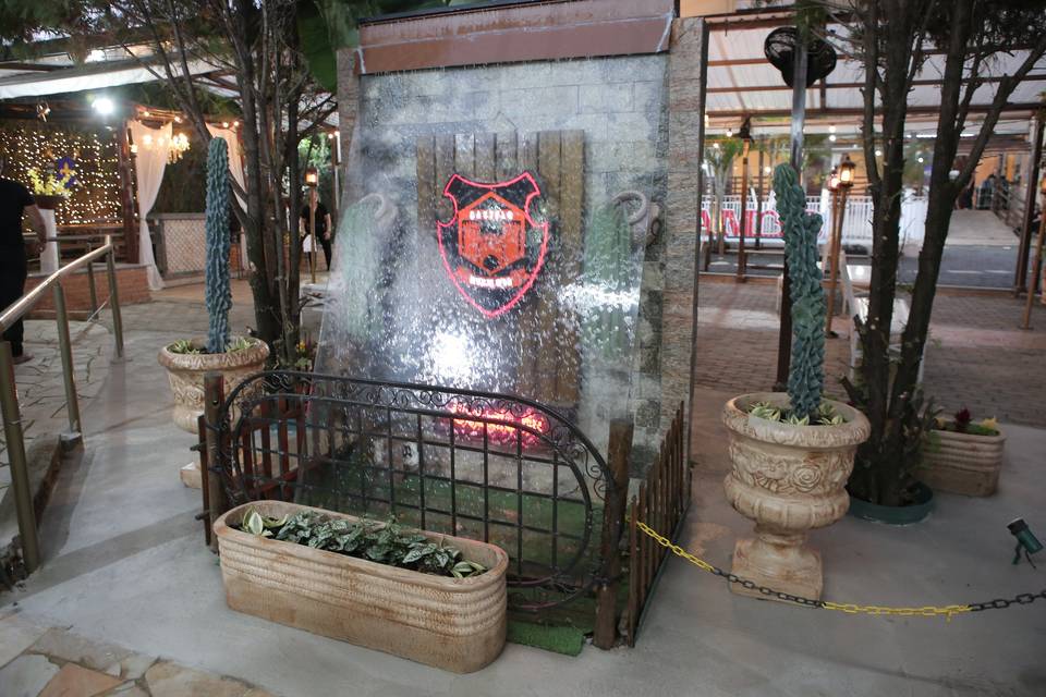 Reforma no espaço da cascata d