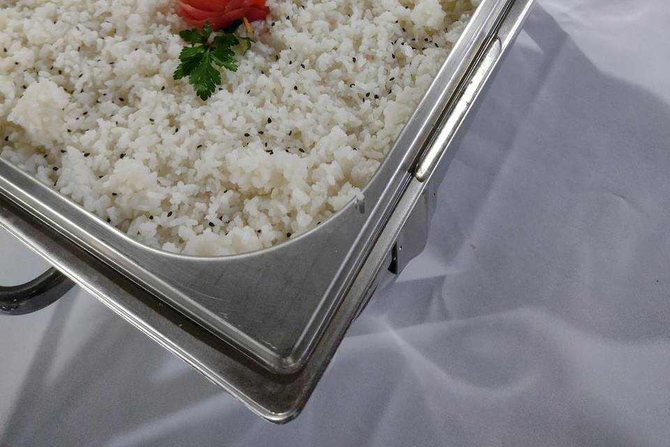 Arroz branco e a grega