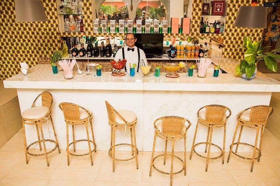 Open bar