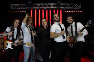 Banda The Black Ties