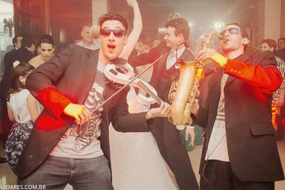 Bruce Wayne Violinista