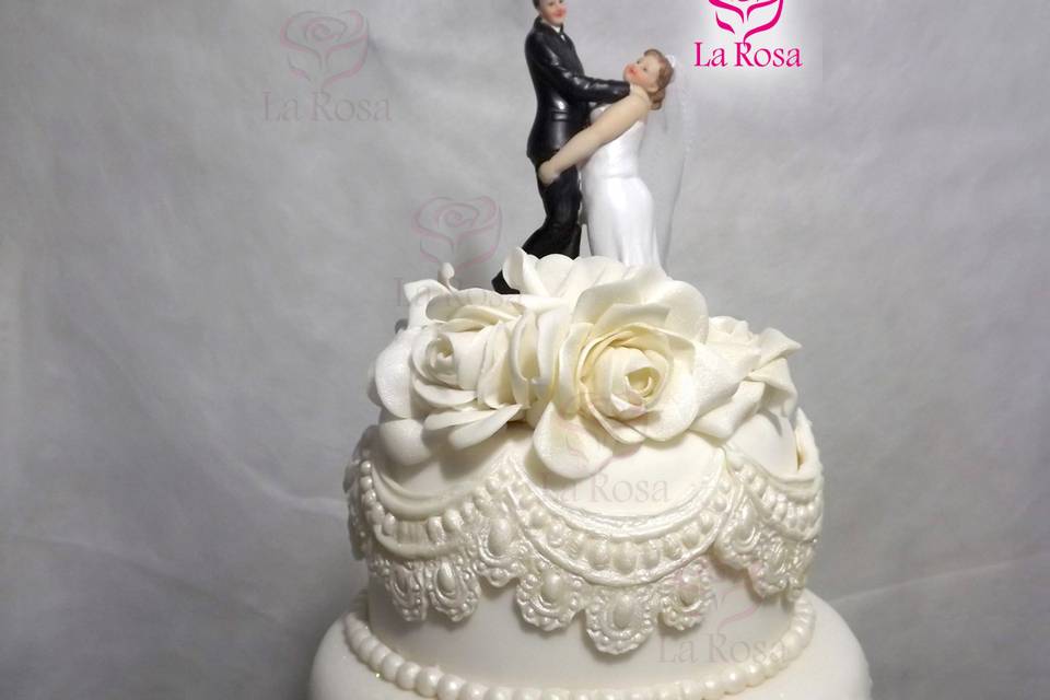 Bolo de casamento Branco Renda