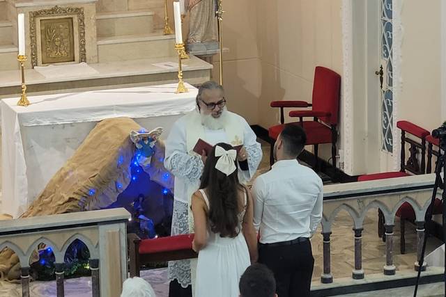 Celebrante Padre Ricardo