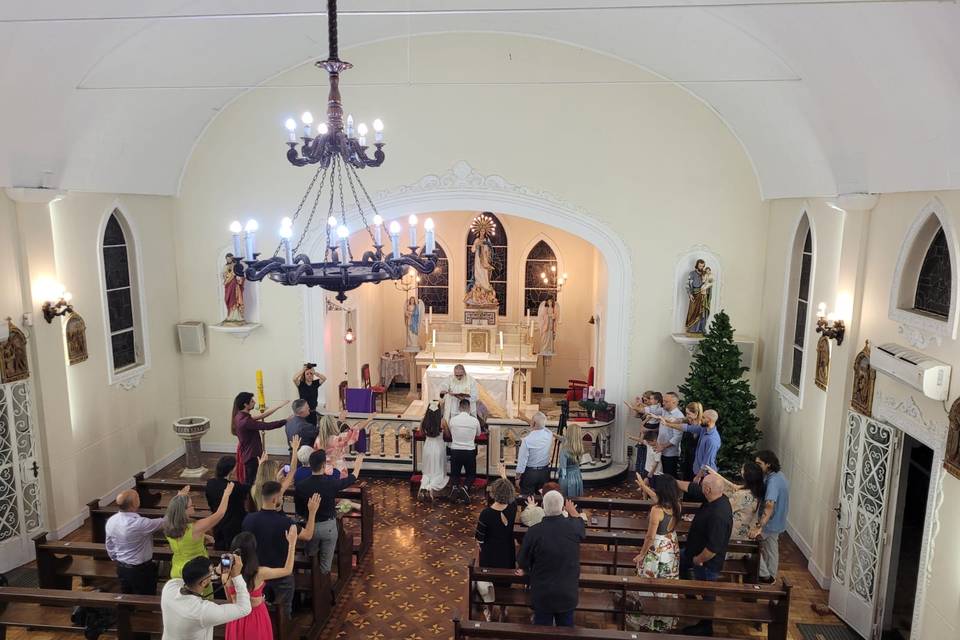 Celebrante Padre Ricardo