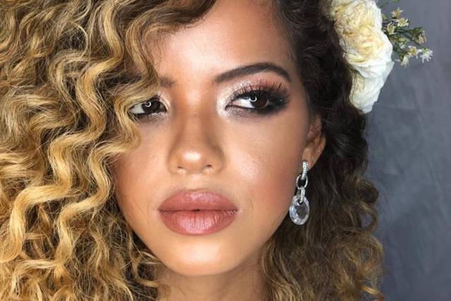 Ceiça Silva Makeup and Hair