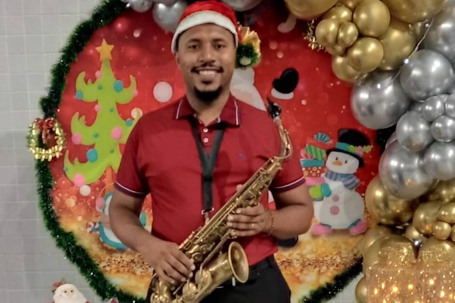 Natal sax music