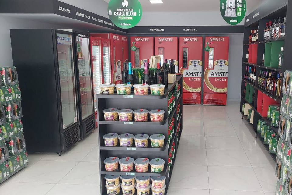Cervejas e salgadinhos