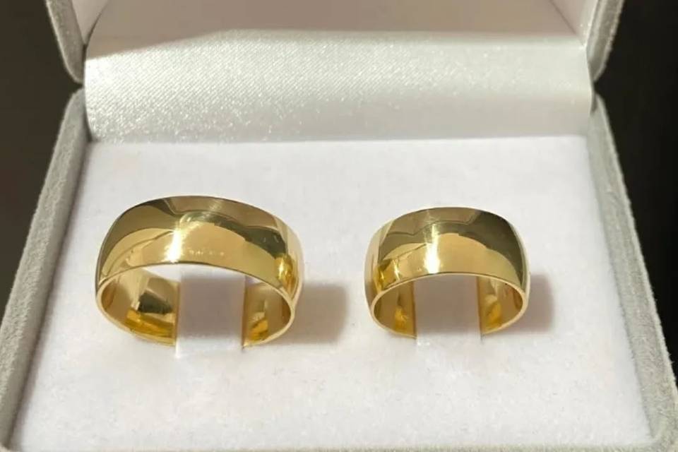 Alianças 8mm Ouro 18K