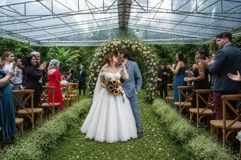 Lindos e Felizes
