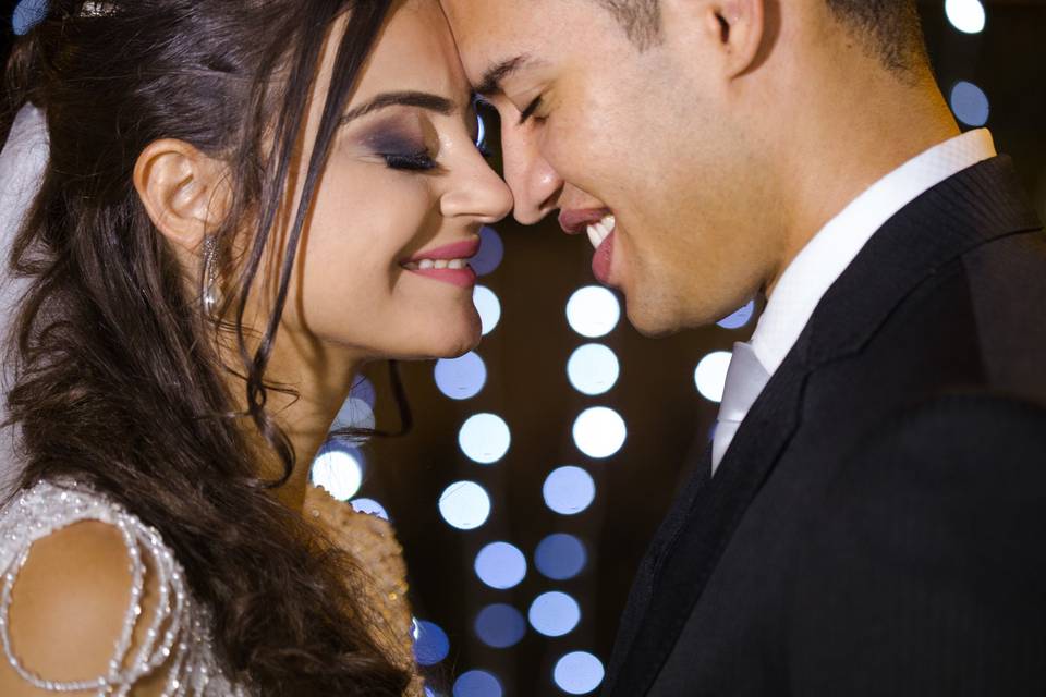 Sorrisos de recém casados