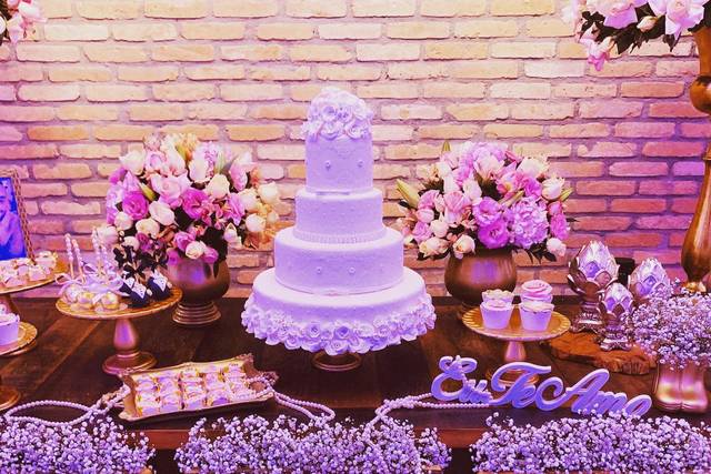 Mesa de Bolo e Doces